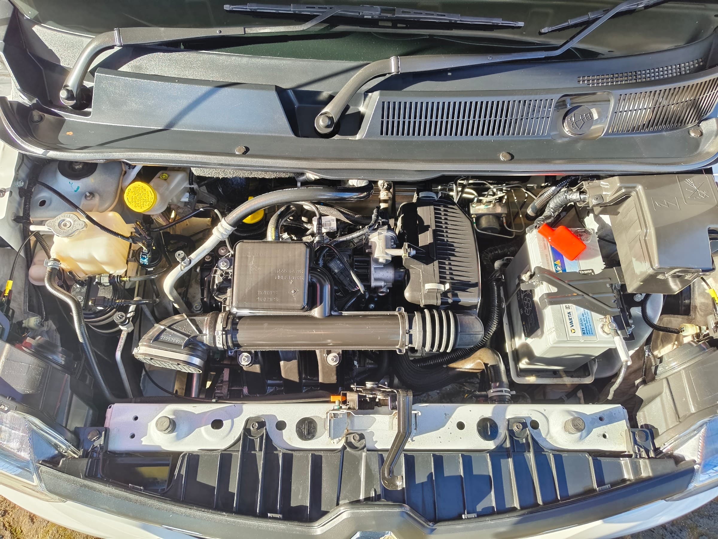 2020 Renault Triber 1.0 Prestige for sale in South Africa — photo 11