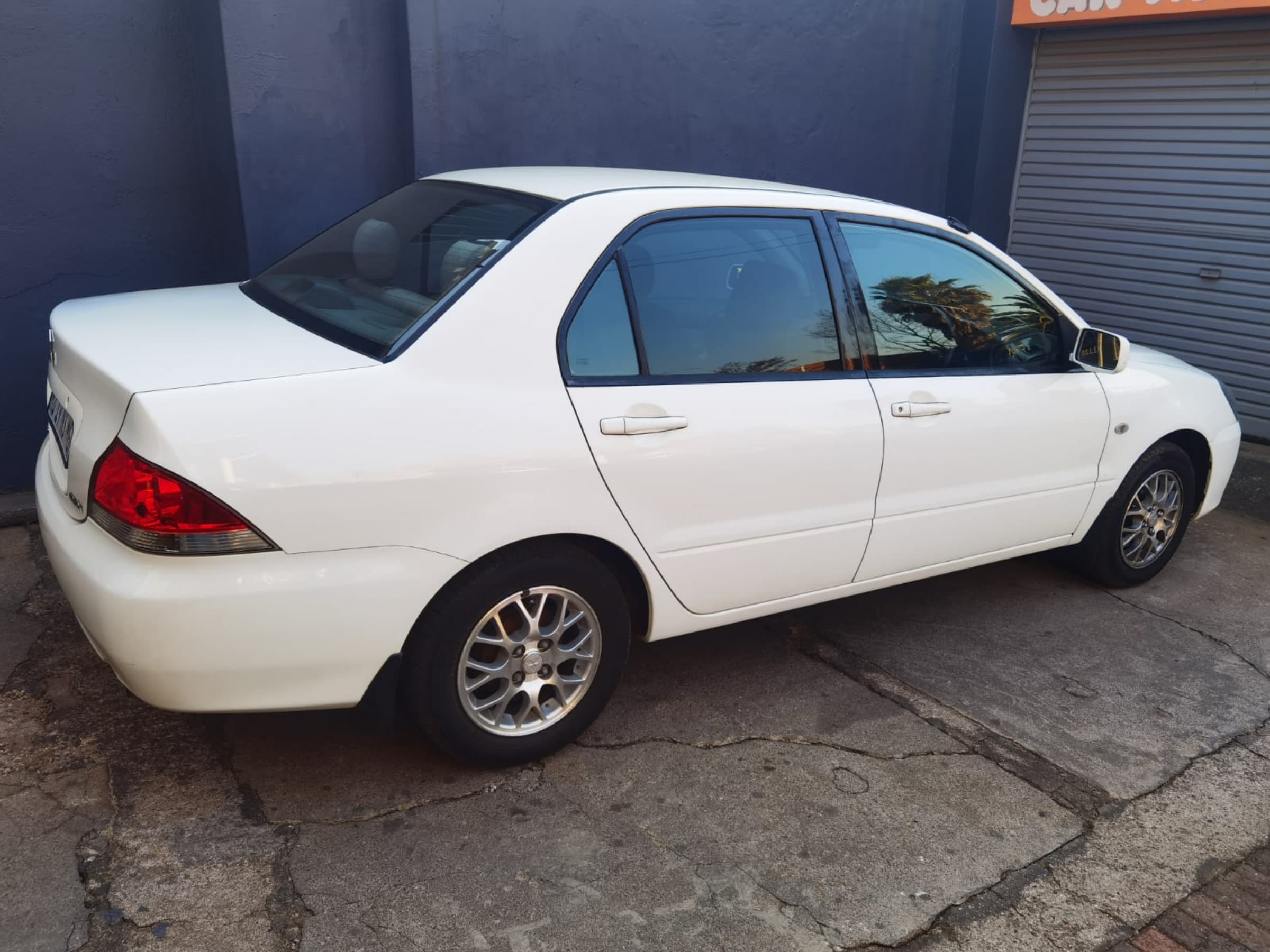 2003 Mitsubishi Lancer — photo 3
