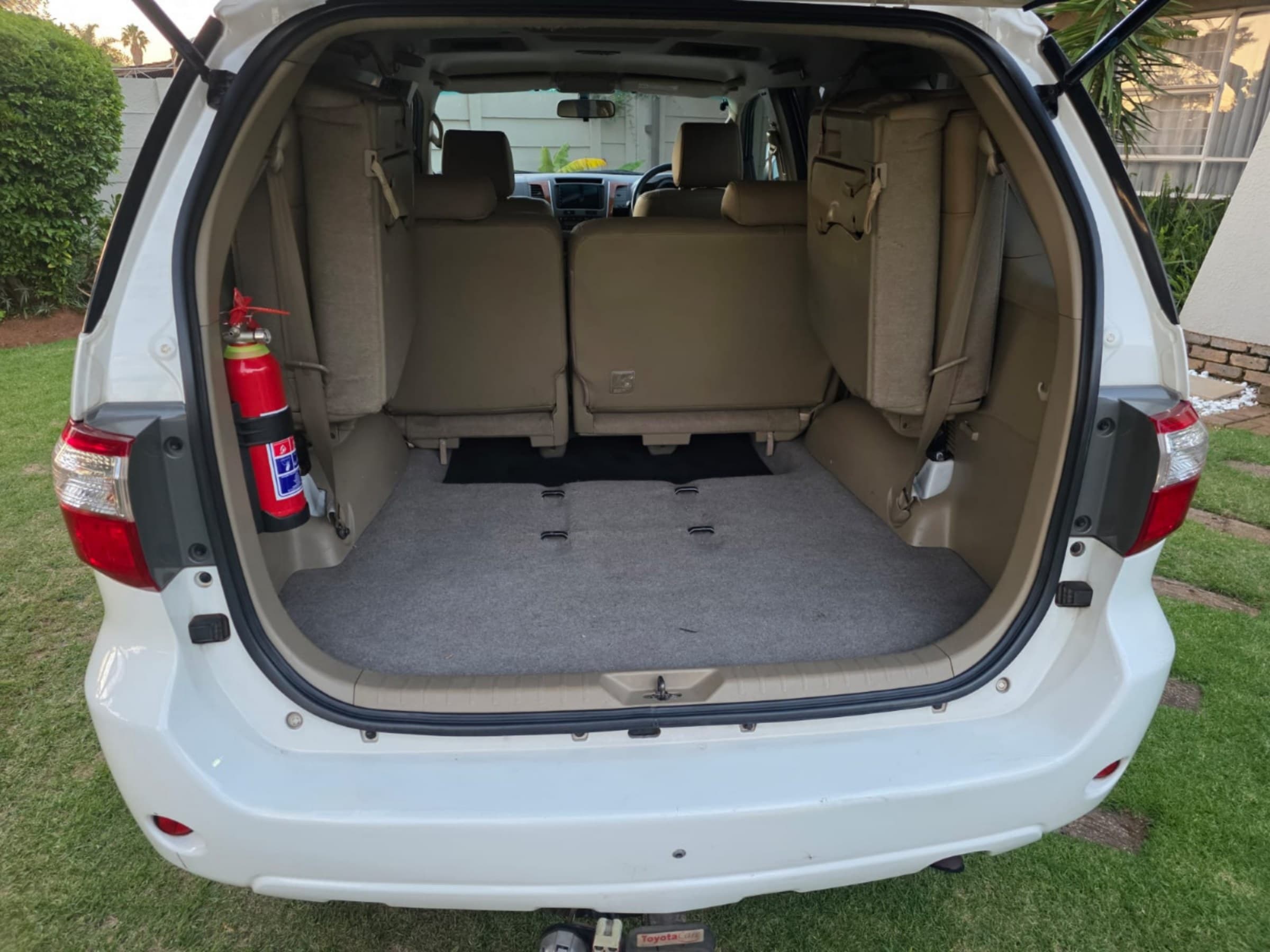 2010 Toyota Fortuner D4D 4x4 for sale in South Africa — photo 6