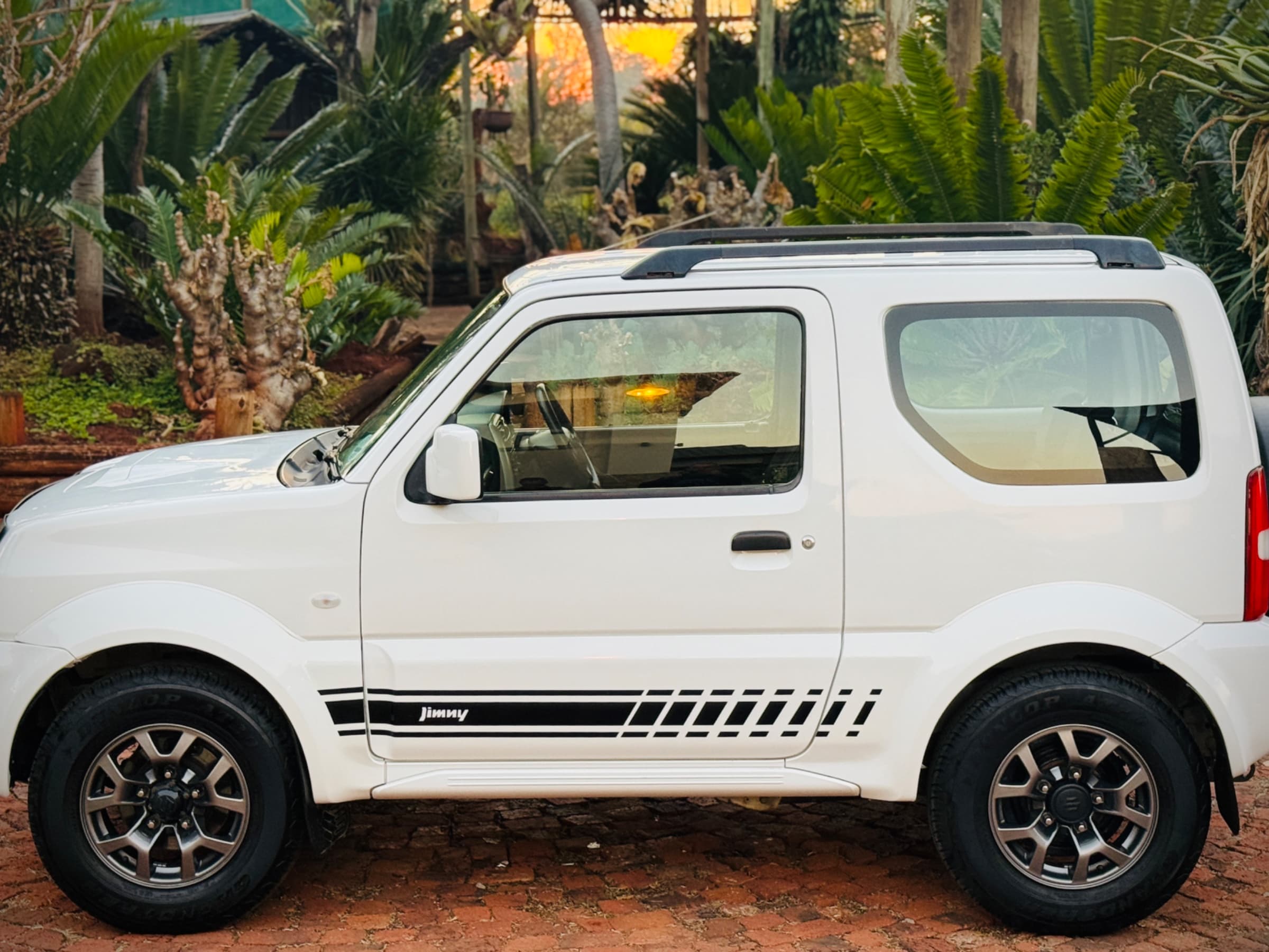 2015 Suzuki Jimny for sale in South Africa — photo 10