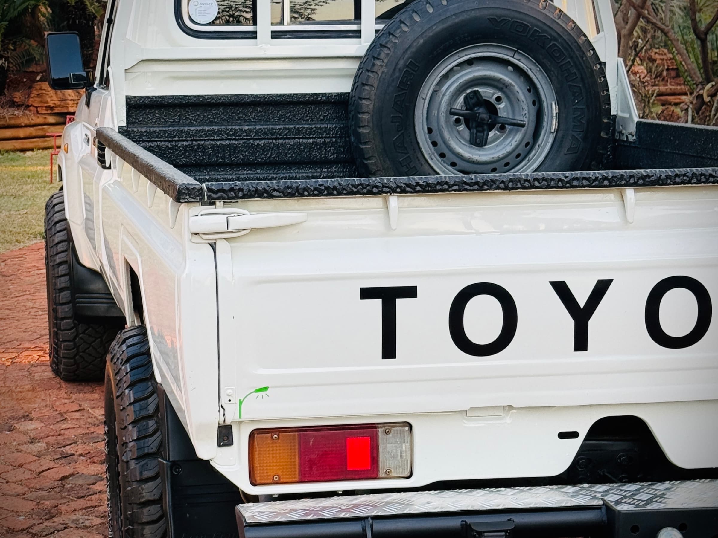 2009 Toyota Land Cruiser 79 Series for sale in South Africa — photo 18