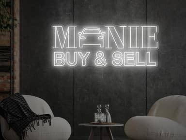 Manie Kriel - Buy/Sell dealership exterior